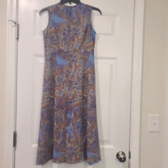 Liz Claiborne size 4 petite Dress - Picture 5 of 10